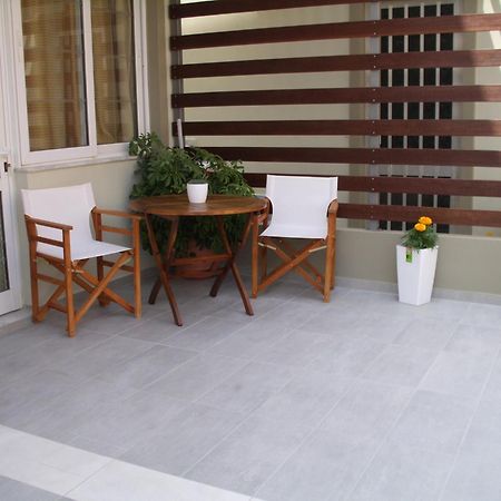 Artemis Rooms Two Steps By The Sea Platanias  Exterior photo