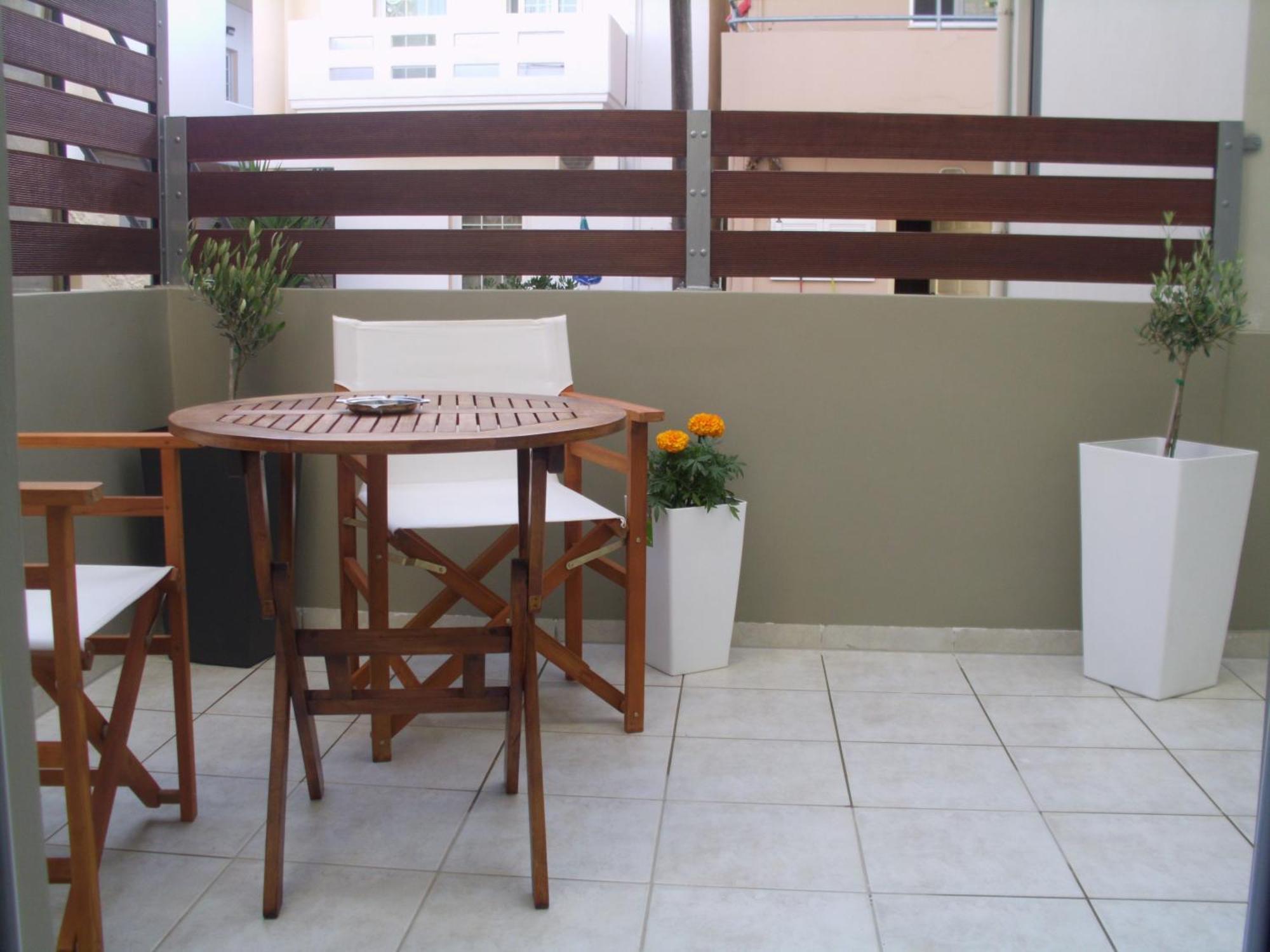 Artemis Rooms Two Steps By The Sea Platanias  Exterior photo